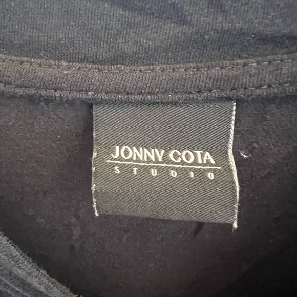 Jonny Cota studio leopard wings print  unisex short sleeve T shirt - Picture 4 of 7